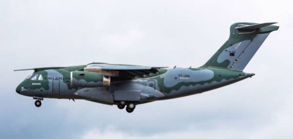 c 390 aviao