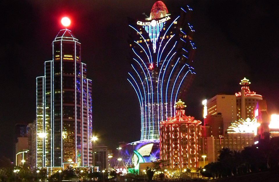 Macau represents 90 pct of all Portuguese FDI in China