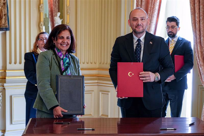 assinatura do memorando